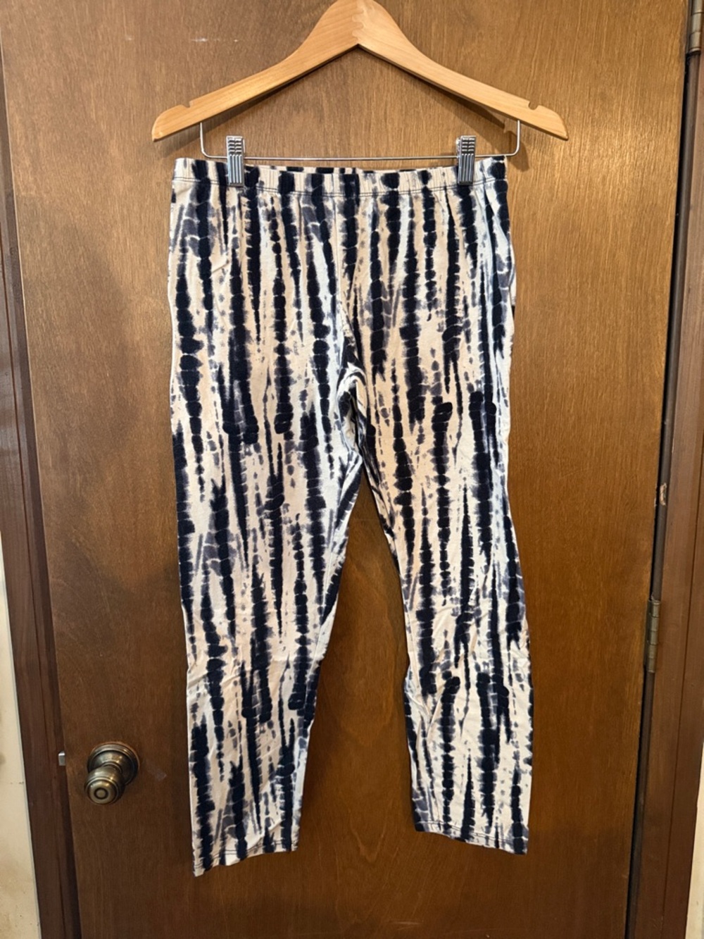 Adam Levine Collection Black and White Tie-Dye Leggings Women’s L